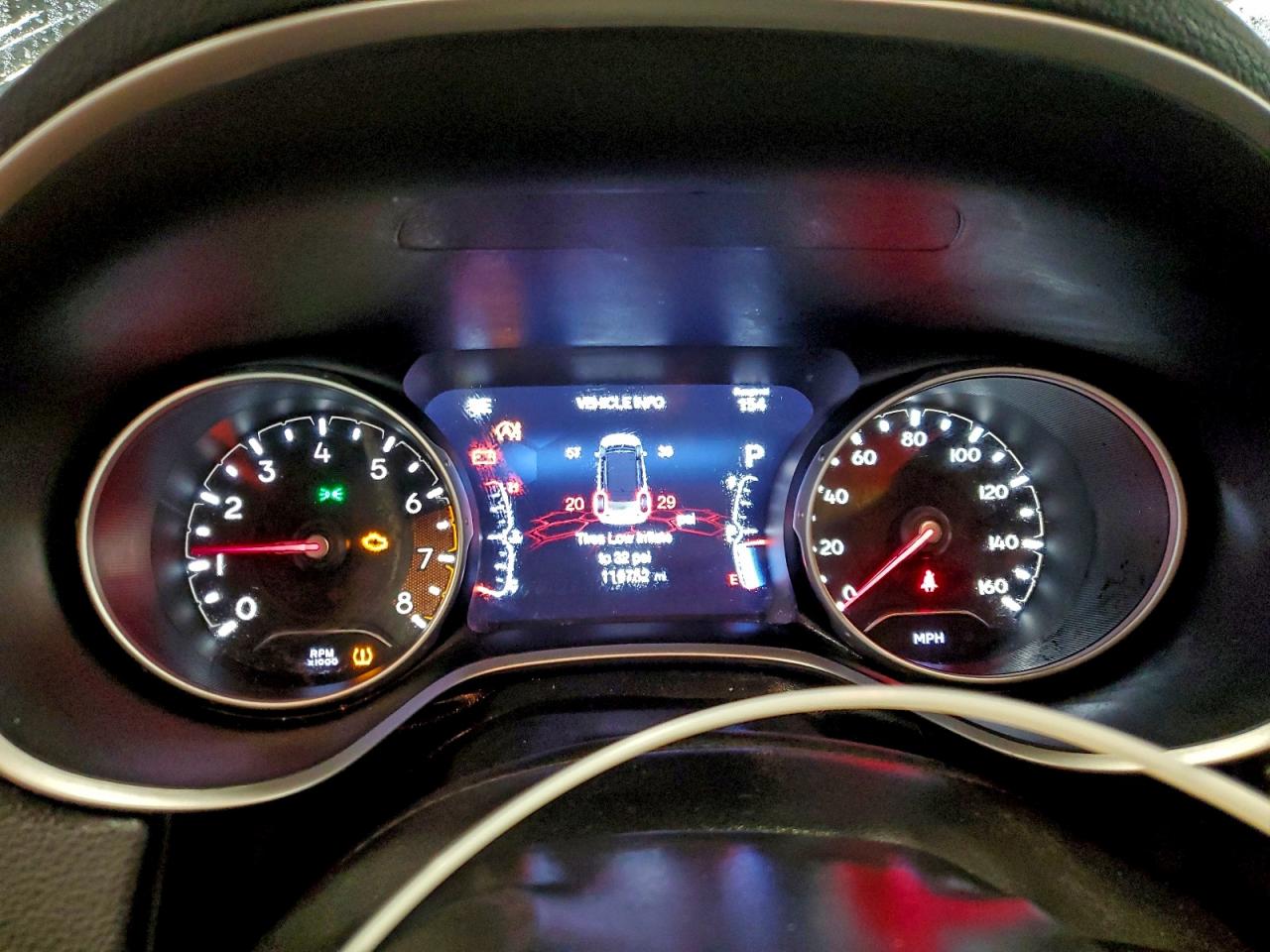 2018 Jeep Compass Latitude VIN: 3C4NJDBB9JT366228 Lot: 93368655