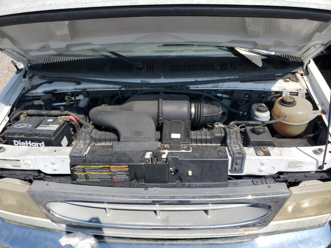 1999 Ford Econoline VIN: 1FDWE30S2XHA22989 Lot: 93257245