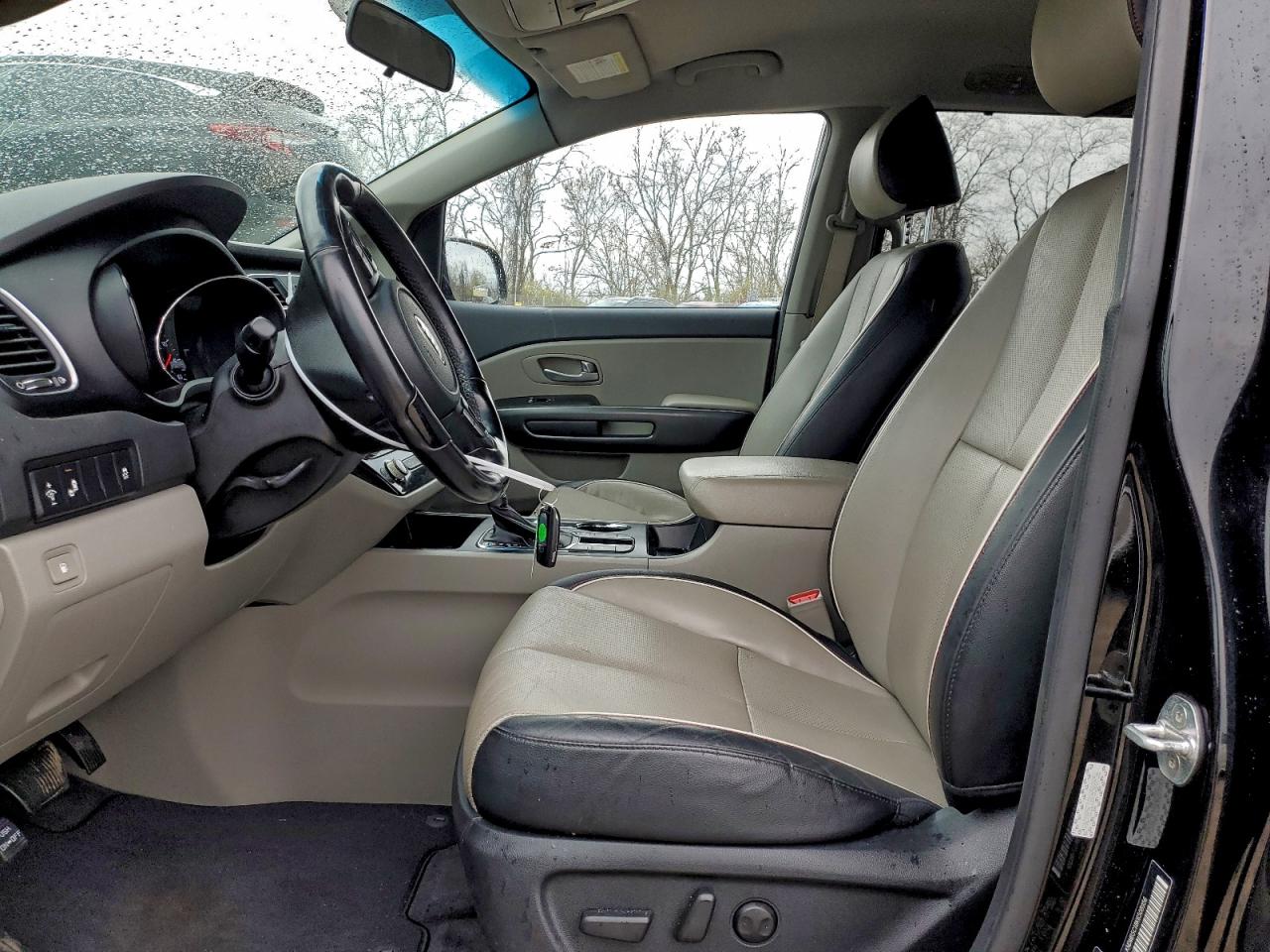 2019 Kia Sedona Lx VIN: KNDMB5C18K6508956 Lot: 93935305