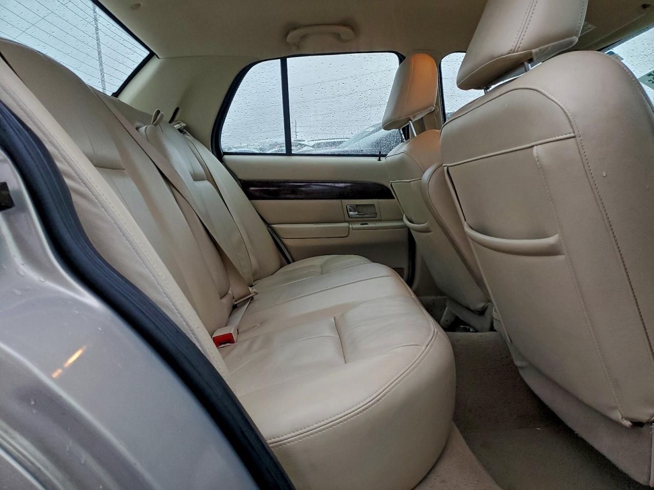 2008 Mercury Grand Marquis Gs VIN: 2MEFM74V78X608333 Lot: 94519325