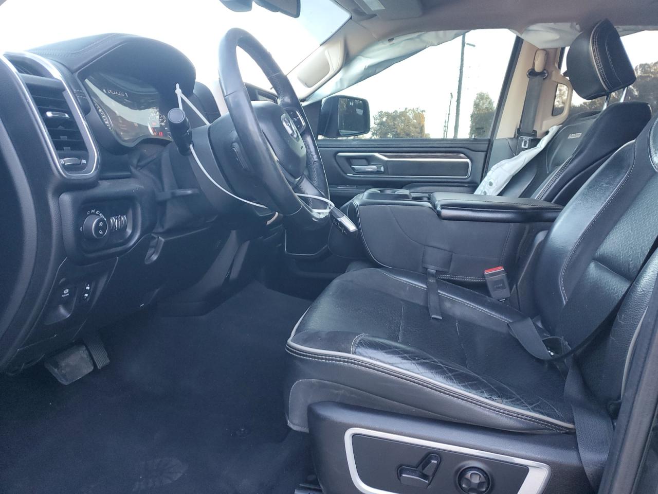 2019 Ram 1500 Laramie VIN: 1C6SRFJT7KN735842 Lot: 94761475