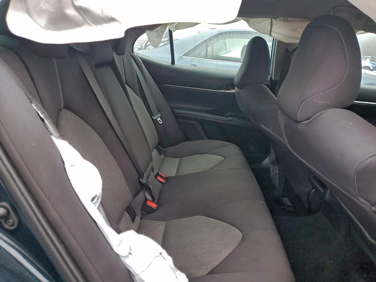 2021 Toyota Camry Le VIN: 4T1C11AK7MU404083 Lot: 94320175