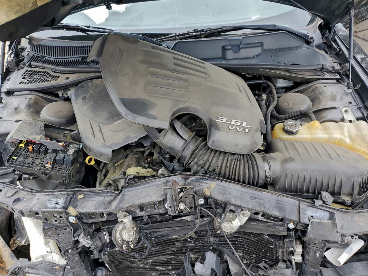 2018 Dodge Challenger Sxt VIN: 2C3CDZAG8JH131860 Lot: 93993755