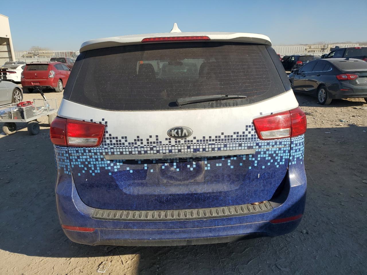 2015 Kia Sedona L VIN: KNDMA5C13F6029417 Lot: 93657965