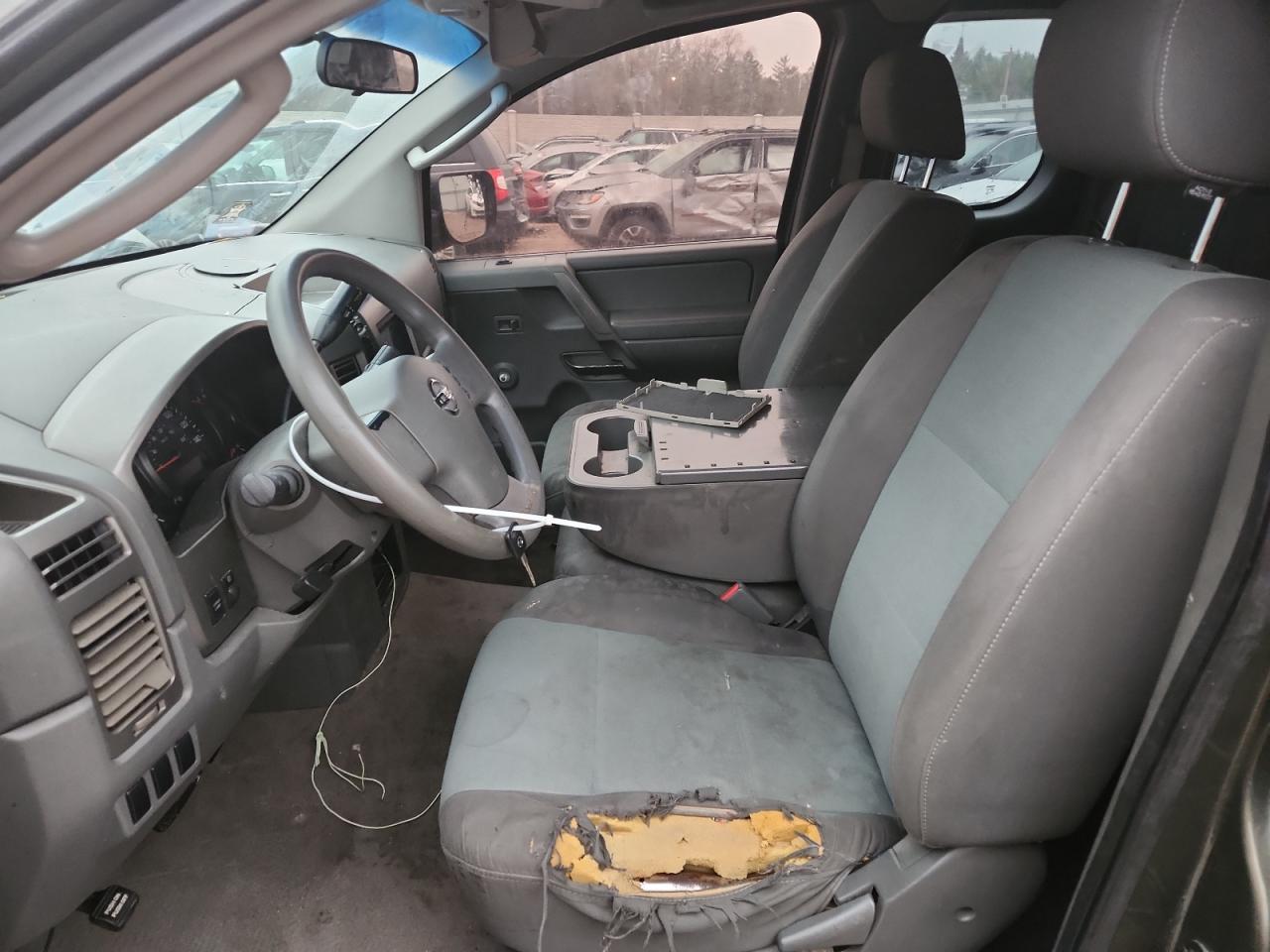 2005 Nissan Titan Xe VIN: 1N6AA06B85N565419 Lot: 92750965