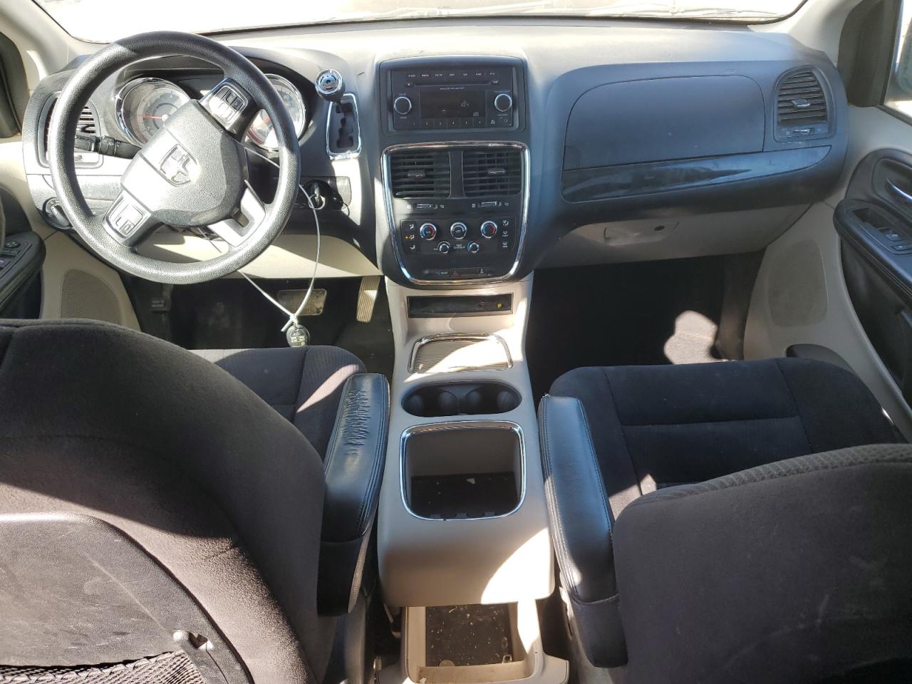 2014 Dodge Grand Caravan Sxt VIN: 2C4RDGCG1ER477367 Lot: 90380235