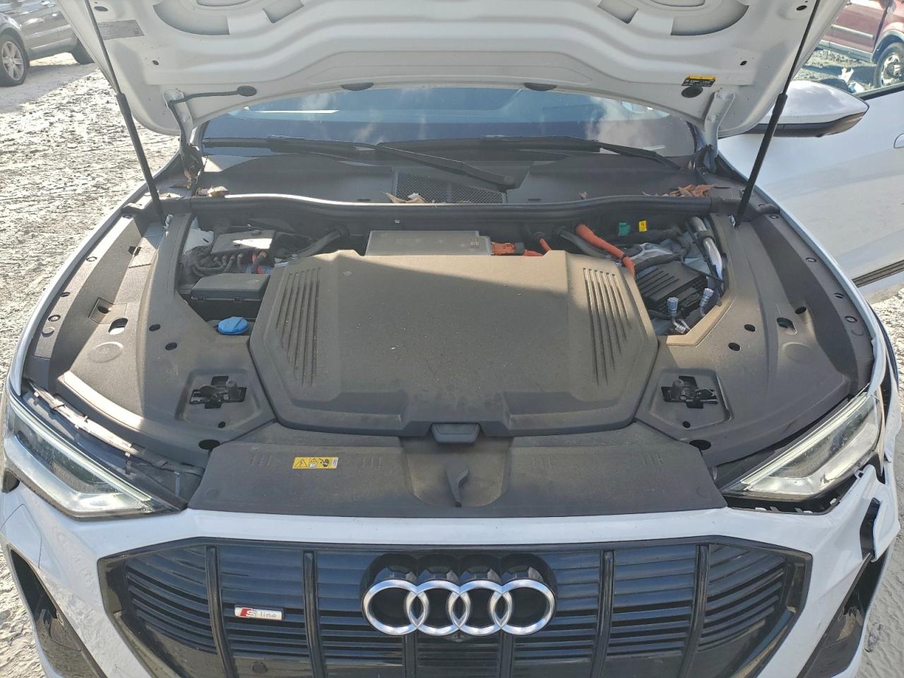 2022 Audi E-Tron Sportback Prestige VIN: WA13AAGE4NB038922 Lot: 94140395