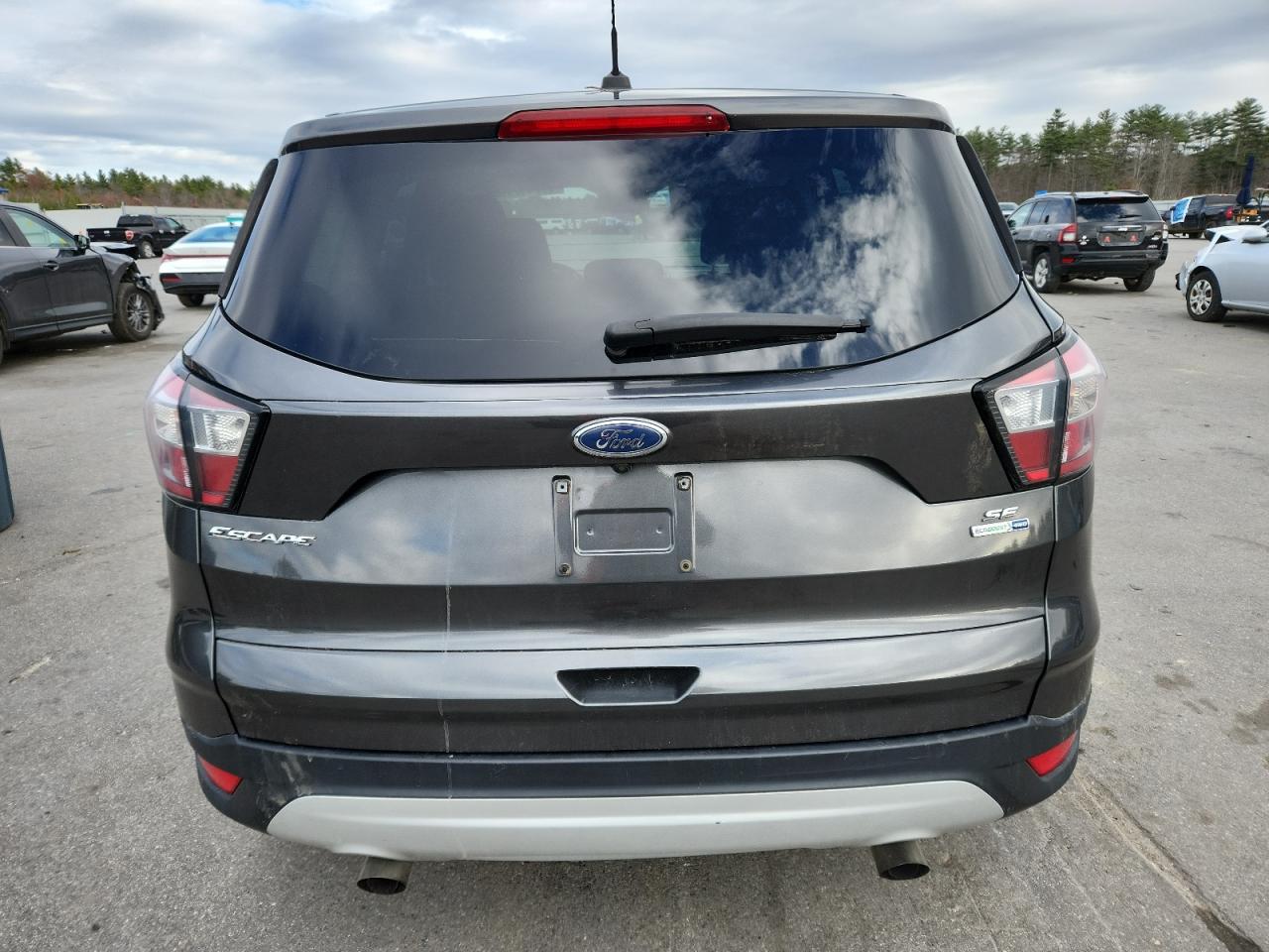 2017 Ford Escape Se VIN: 1FMCU9GD3HUD70969 Lot: 92249205
