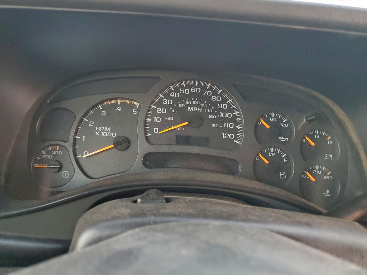 2003 Chevrolet Silverado K2500 Heavy Duty VIN: 1GCHK23183F106856 Lot: 94554385