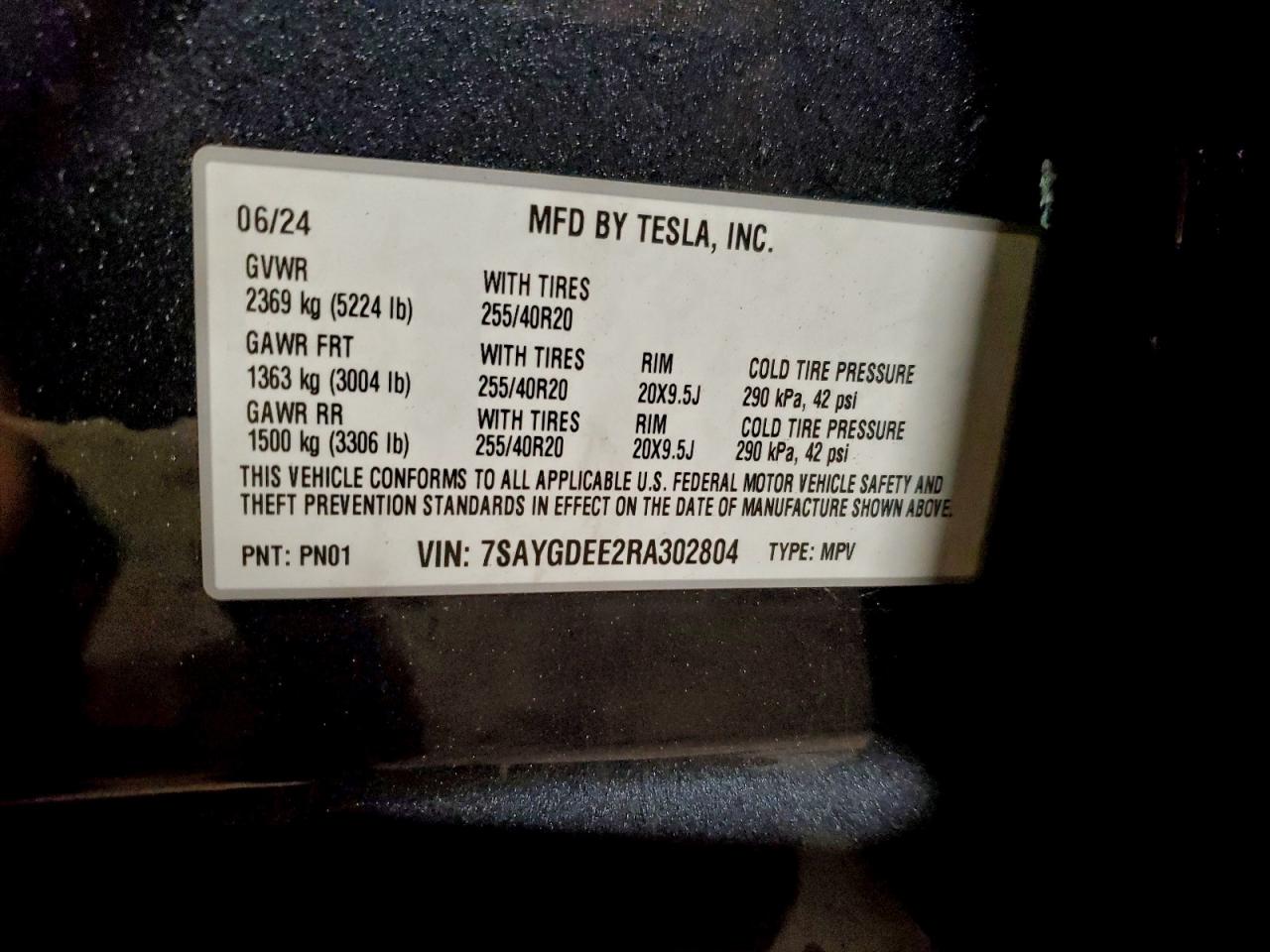 2024 Tesla Model Y VIN: 7SAYGDEE2RA302804 Lot: 93415145