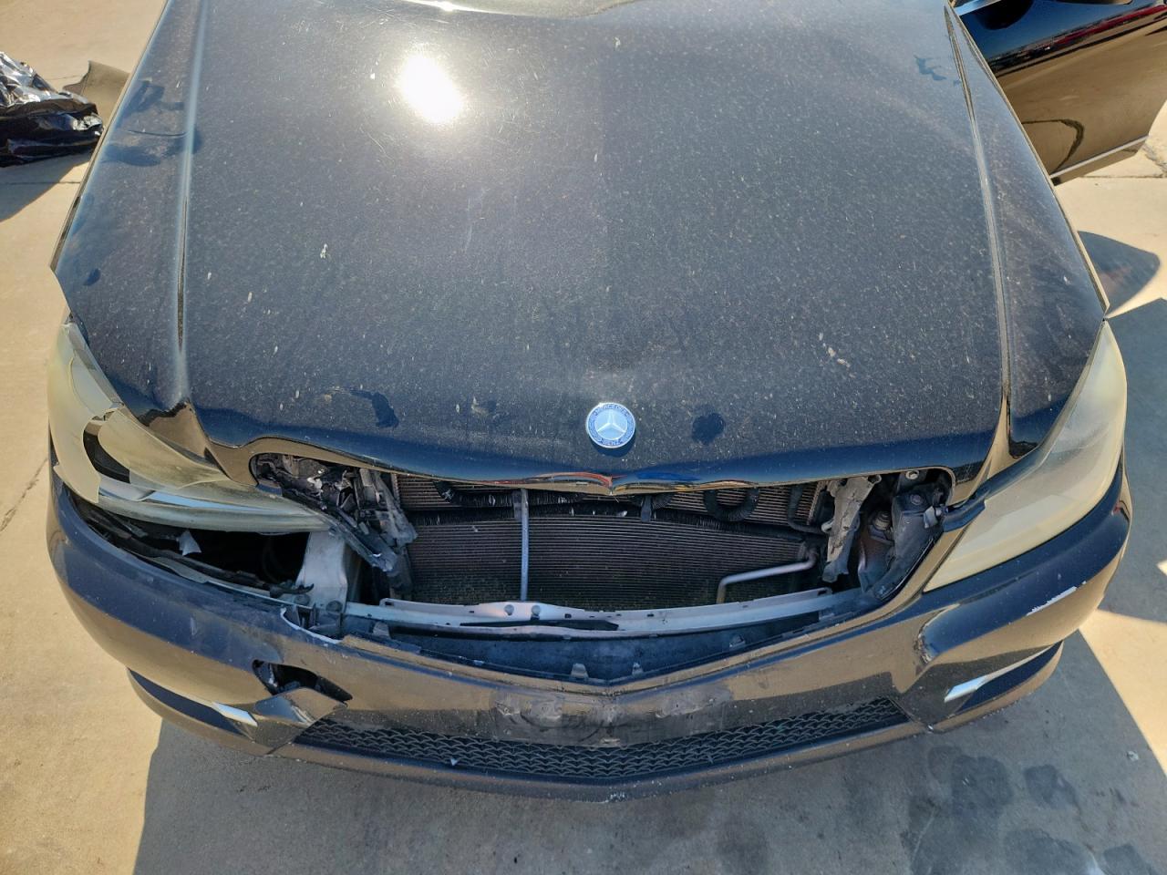 2012 Mercedes-Benz C 350 VIN: WDDGF5HB2CR203560 Lot: 91826865