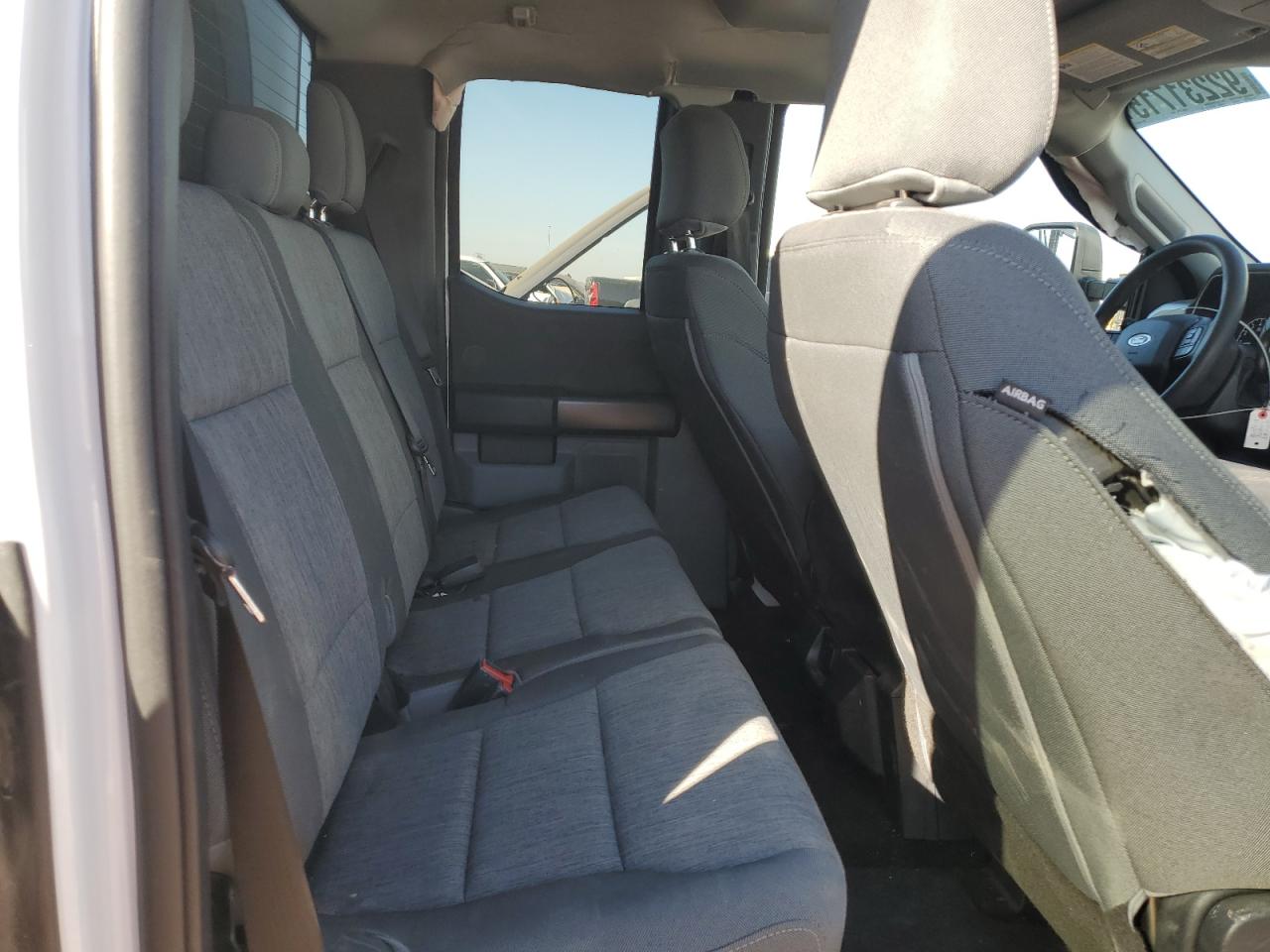 2022 Ford F150 Super Cab VIN: 1FTFX1E52NKD69776 Lot: 92231715