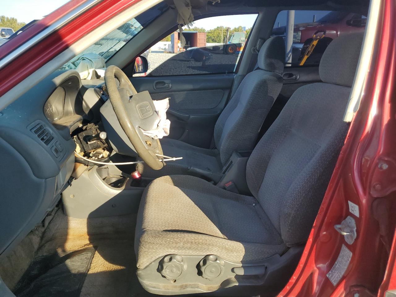 1999 Honda Civic Lx VIN: 1HGEJ6572XL014620 Lot: 92796085