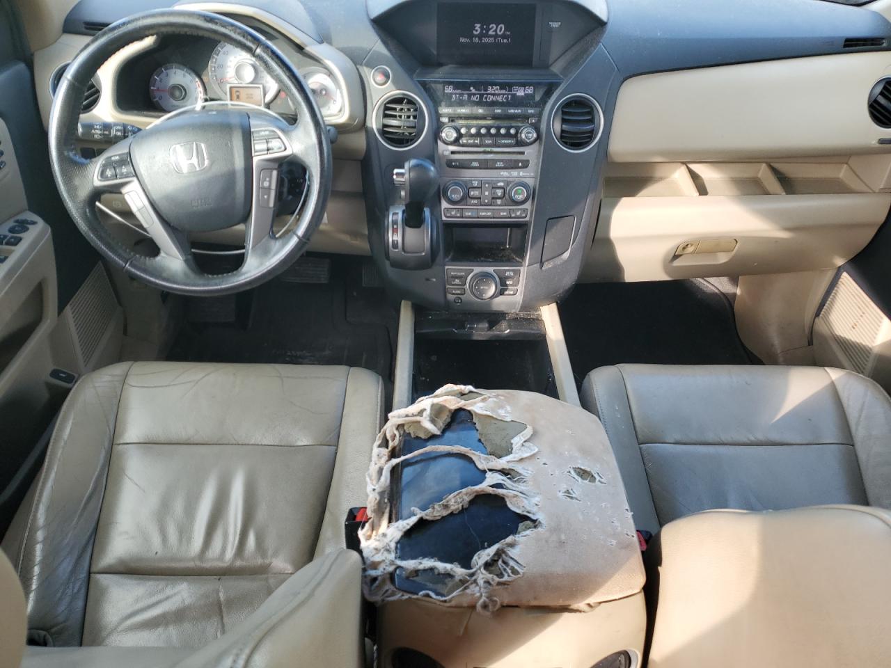 2012 Honda Pilot Touring VIN: 5FNYF3H93CB008279 Lot: 92899215