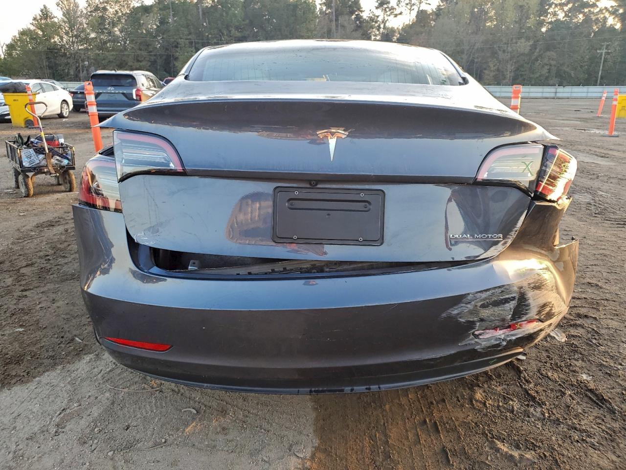 2023 Tesla Model 3 VIN: 5YJ3E1EA8PF657985 Lot: 94521235