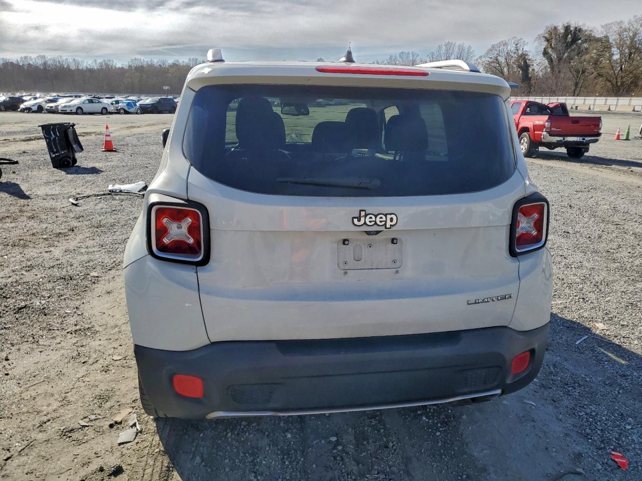 2016 Jeep Renegade Limited VIN: ZACCJADT6GPE01304 Lot: 93673825