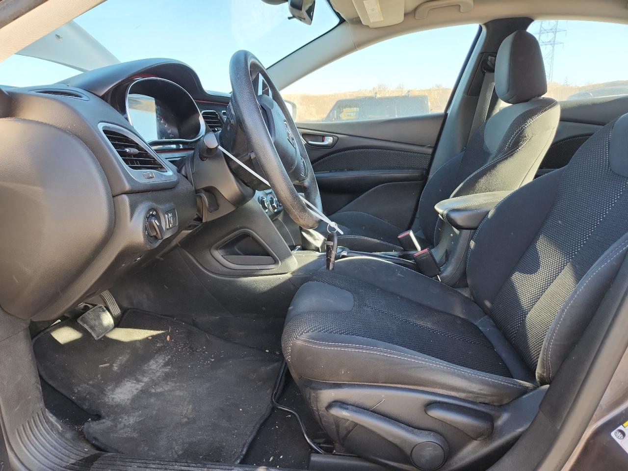 2016 Dodge Dart Sxt VIN: 1C3CDFBB3GD613451 Lot: 92858205