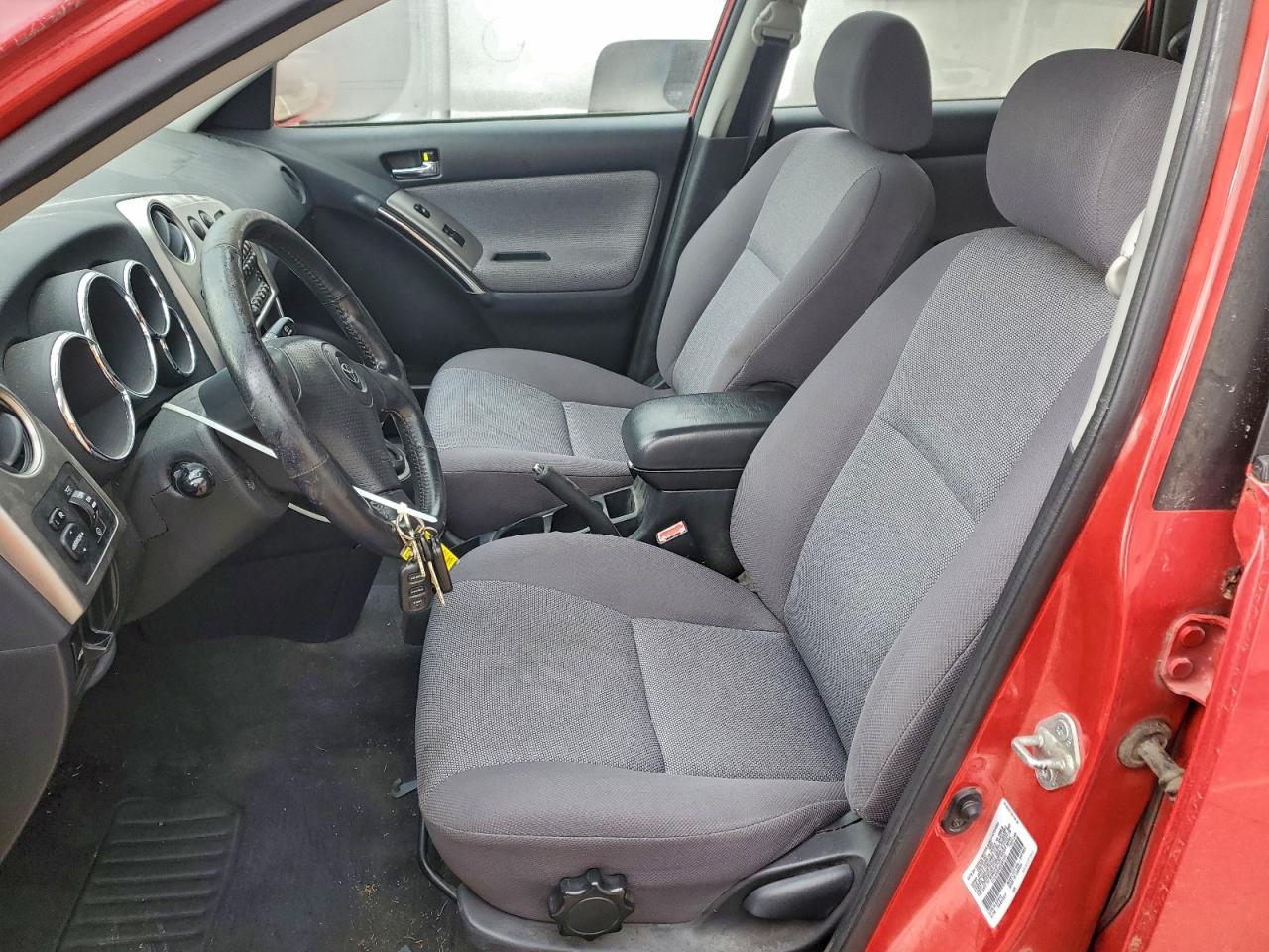 2003 Toyota Corolla Matrix Base VIN: 2T1LR32E63C097454 Lot: 94610555