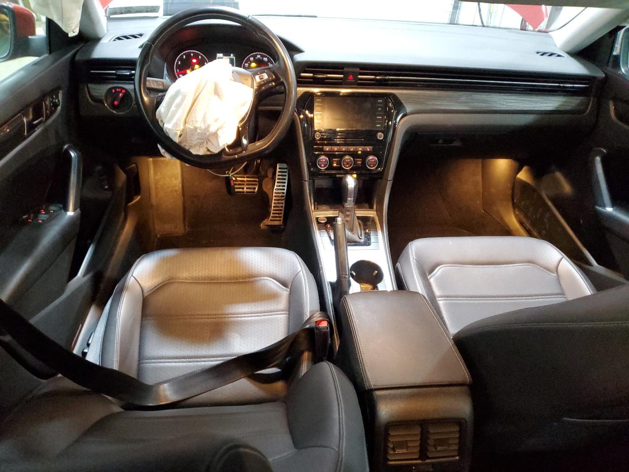 2020 Volkswagen Passat R-Line VIN: 1VWMA7A39LC017203 Lot: 93455235