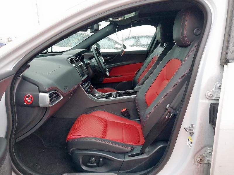 2016 JAGUAR XE 2.0D [180] R-SPORT 4DR AUTO