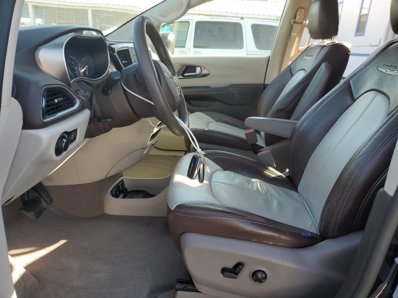 2017 Chrysler Pacifica Touring VIN: 2C4RC1DG7HR519348 Lot: 91011005