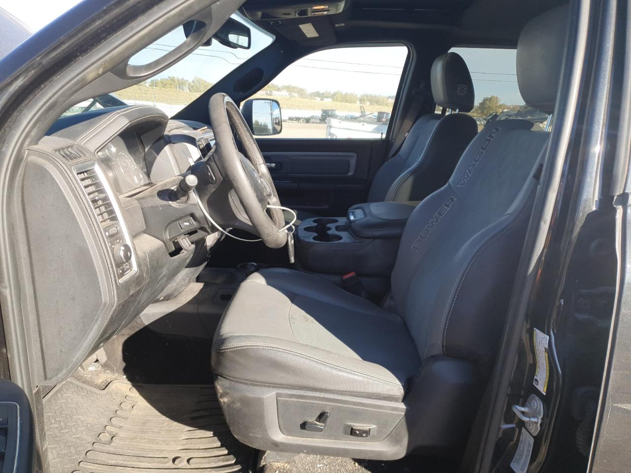 2017 Ram 2500 Powerwagon VIN: 3C6TR5EJ1HG772443 Lot: 92040285