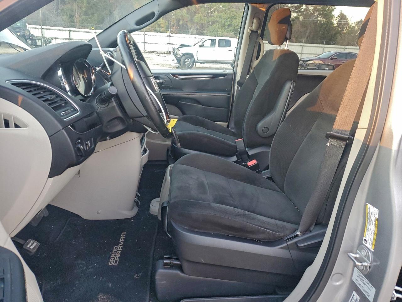 2016 Dodge Grand Caravan Se VIN: 2C4RDGBG4GR352206 Lot: 93963145