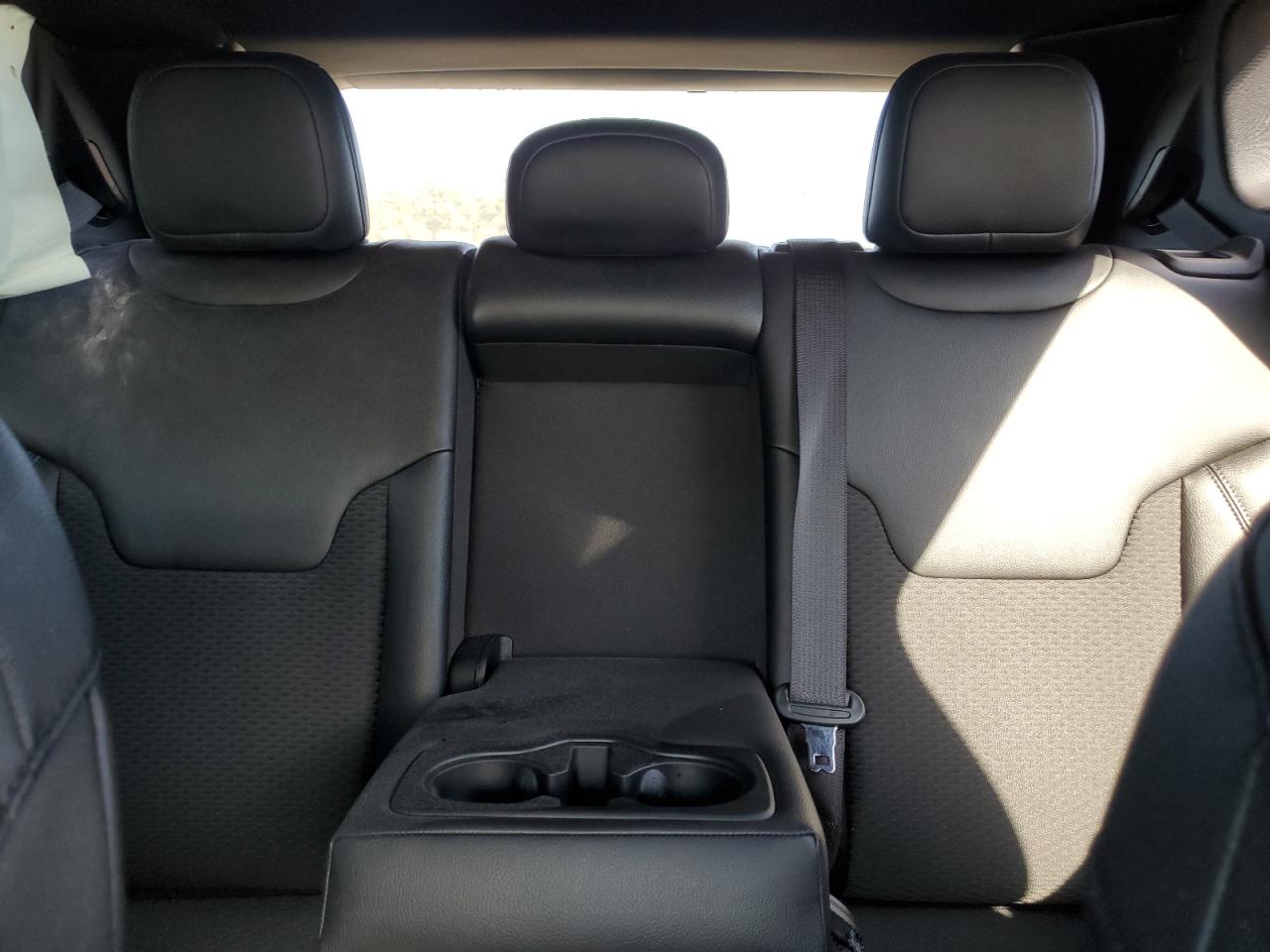 2025 Jeep Compass Latitude VIN: 3C4NJDBN3ST516202 Lot: 92468405