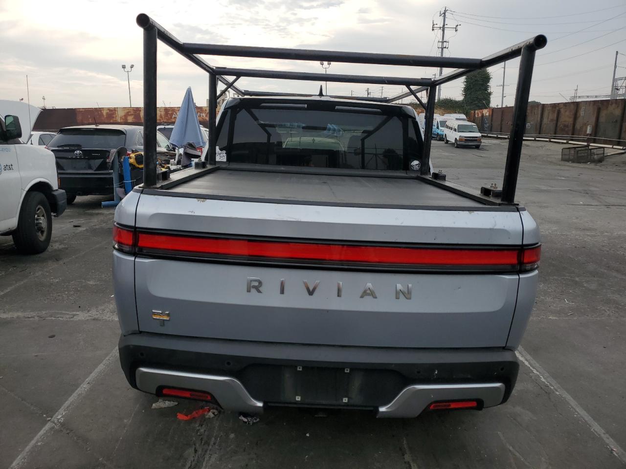 2022 Rivian R1T Launch Edition VIN: 7FCTGAAL7NN001576 Lot: 92645245