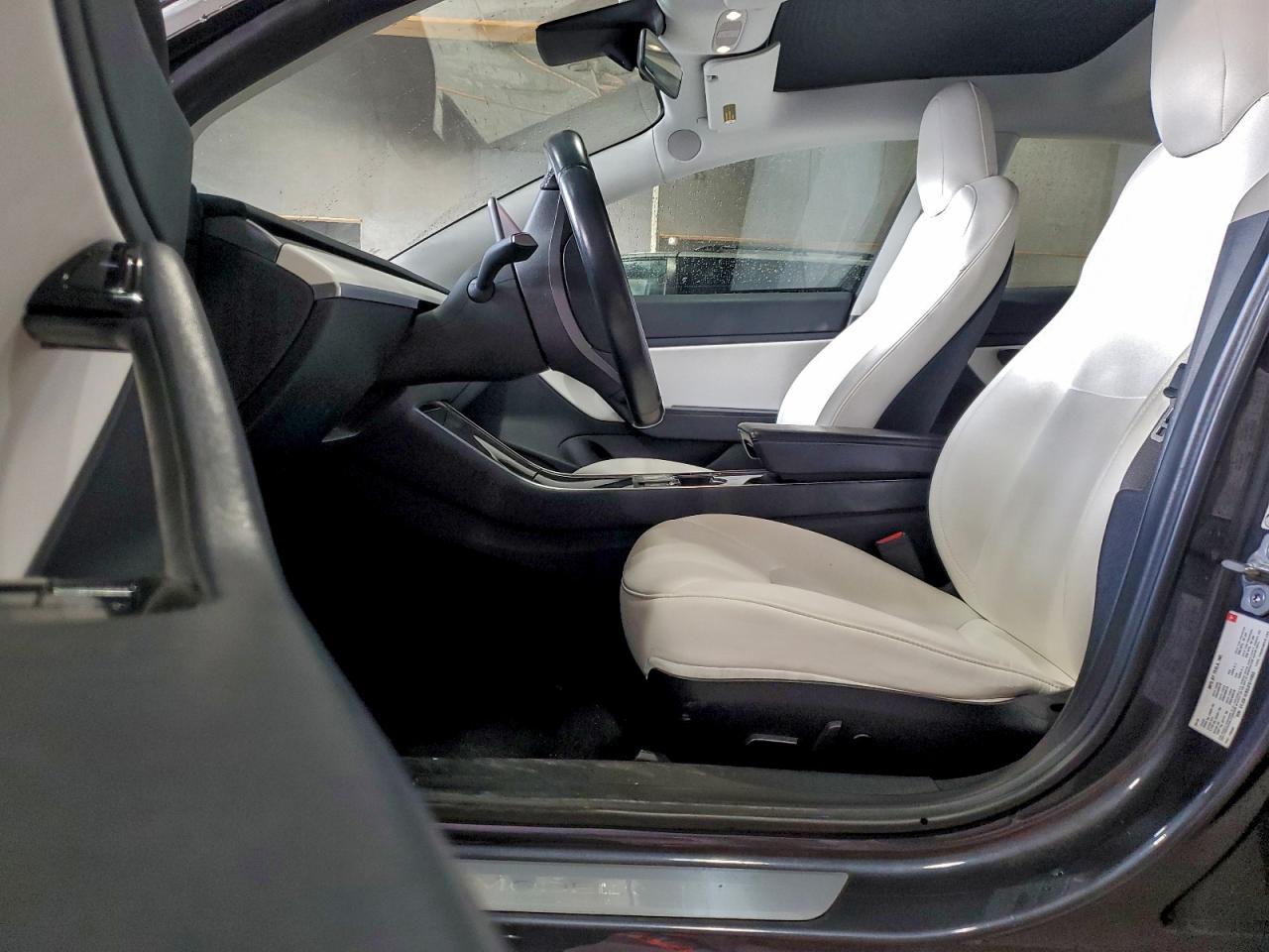 2018 Tesla Model 3 VIN: 5YJ3E1EB5JF074953 Lot: 94167505