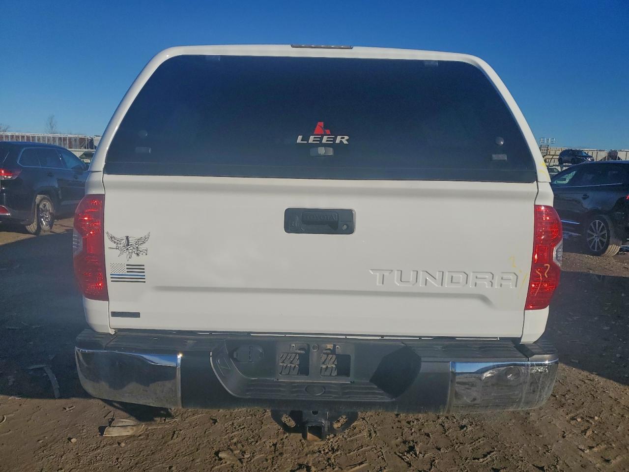 2018 Toyota Tundra Crewmax Sr5 VIN: 5TFDY5F12JX720609 Lot: 94480295