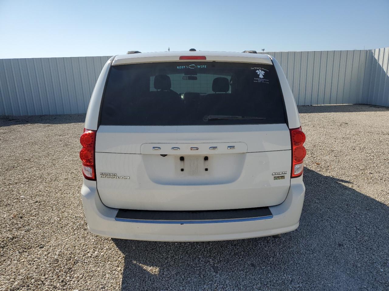 2011 Dodge Grand Caravan Crew VIN: 2D4RN5DGXBR660944 Lot: 93380445