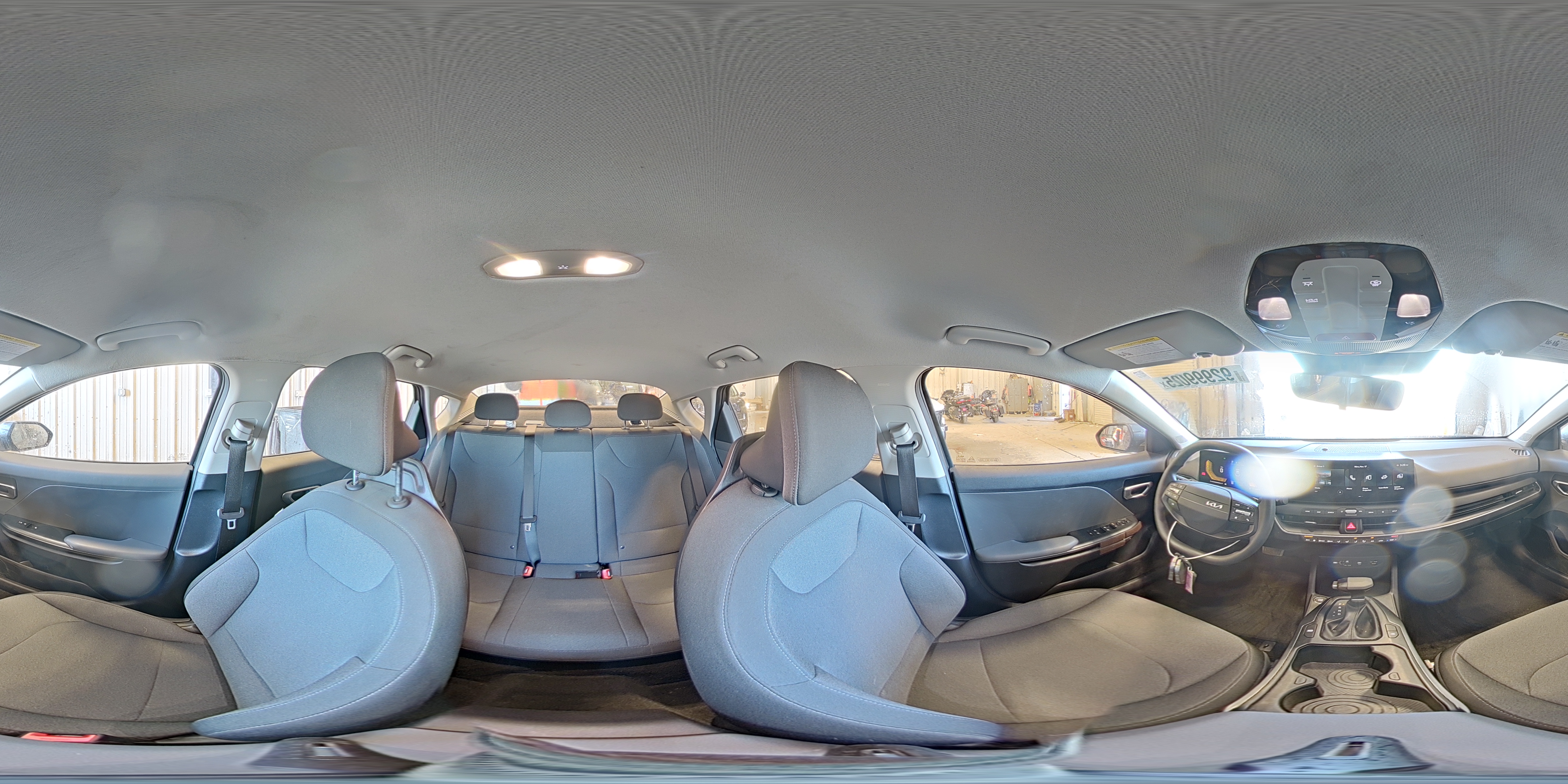 2025 Kia K4 Lx VIN: 3KPFT4DE8SE130245 Lot: 92999025