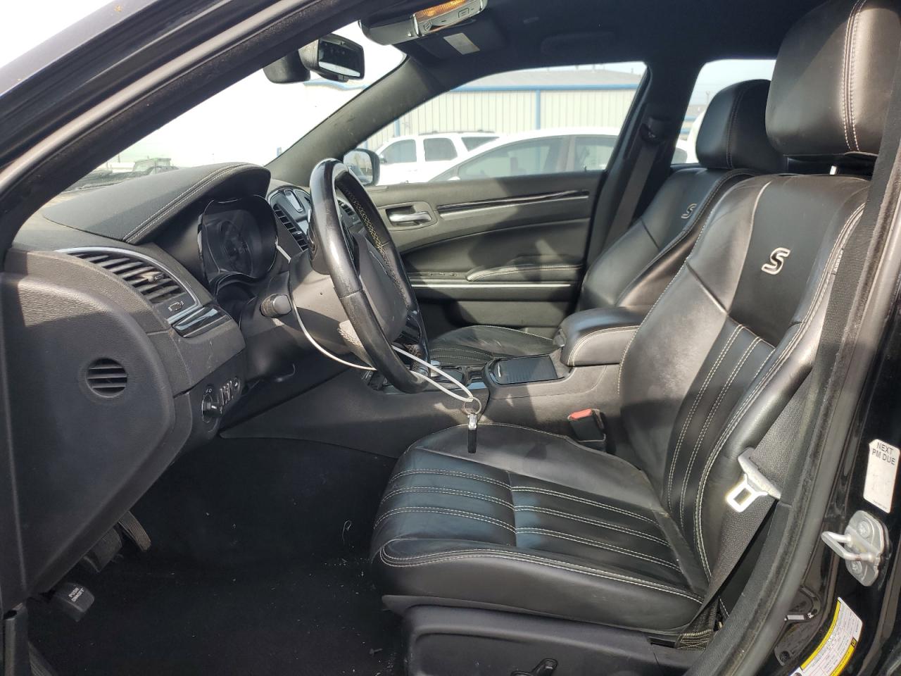 2019 Chrysler 300 S VIN: 2C3CCAGG8KH698471 Lot: 93768685