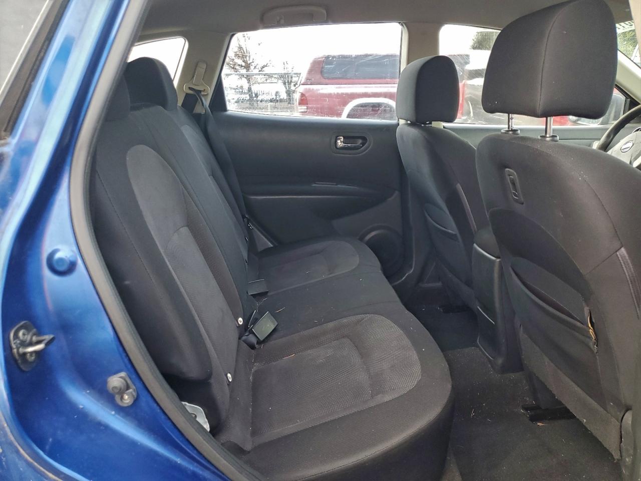 2011 Nissan Rogue S VIN: JN8AS5MT2BW174575 Lot: 93305175