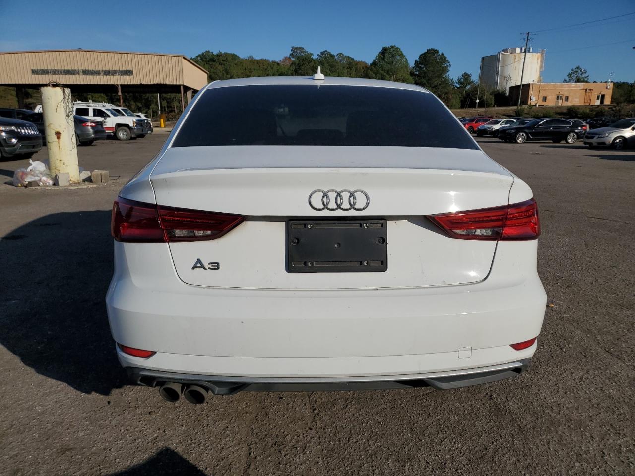 2017 Audi A3 Premium VIN: WAUAUGFF2H1037504 Lot: 91964155