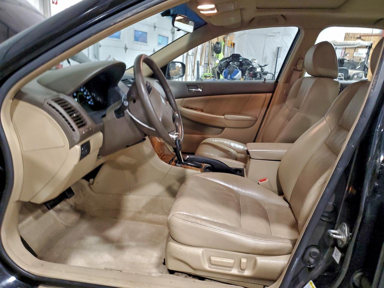 2004 Honda Accord Ex VIN: 1HGCM66594A045236 Lot: 94557435