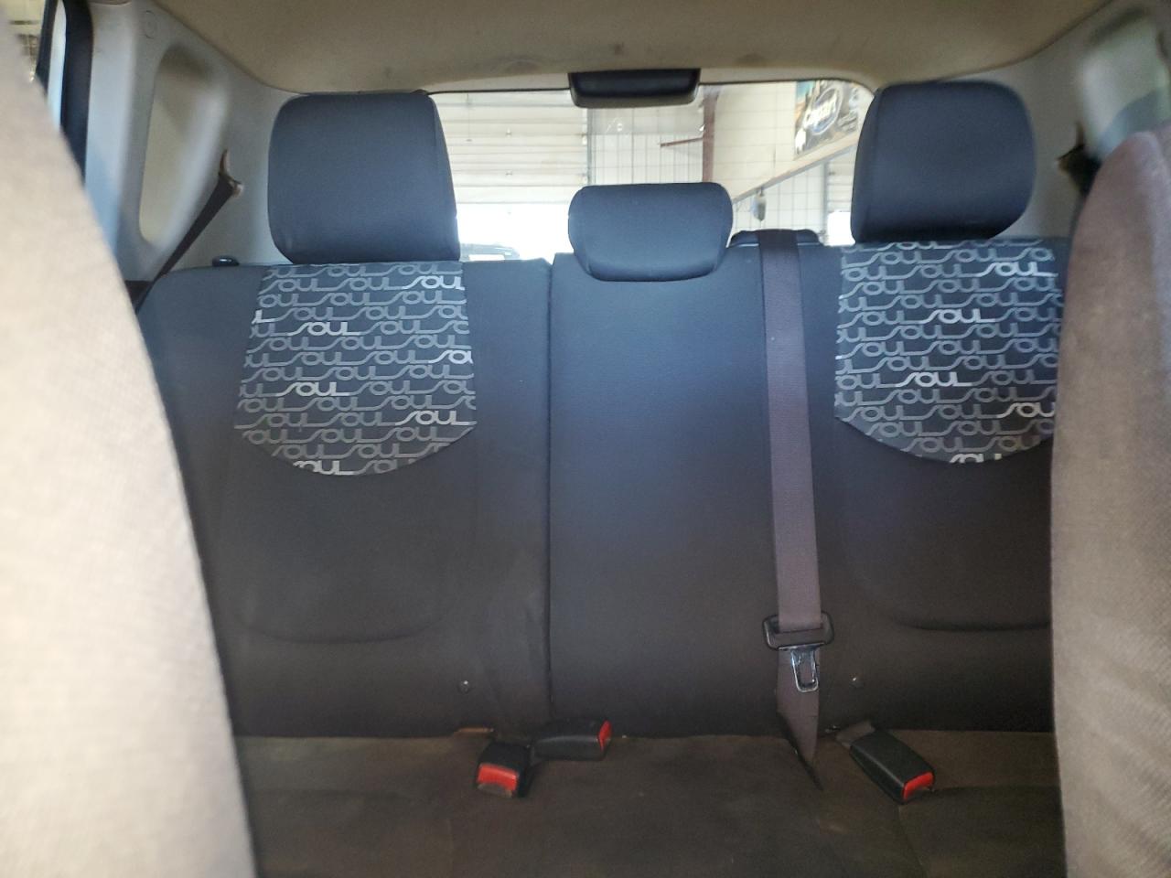 2011 Kia Soul + VIN: KNDJT2A22B7704329 Lot: 93316135