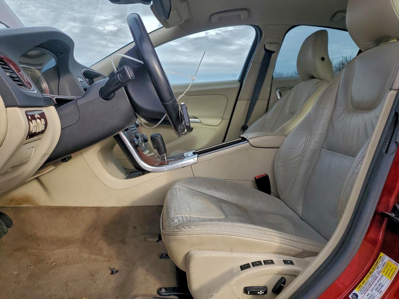 2011 Volvo S60 T6 VIN: YV1902FH6B2015345 Lot: 93541845