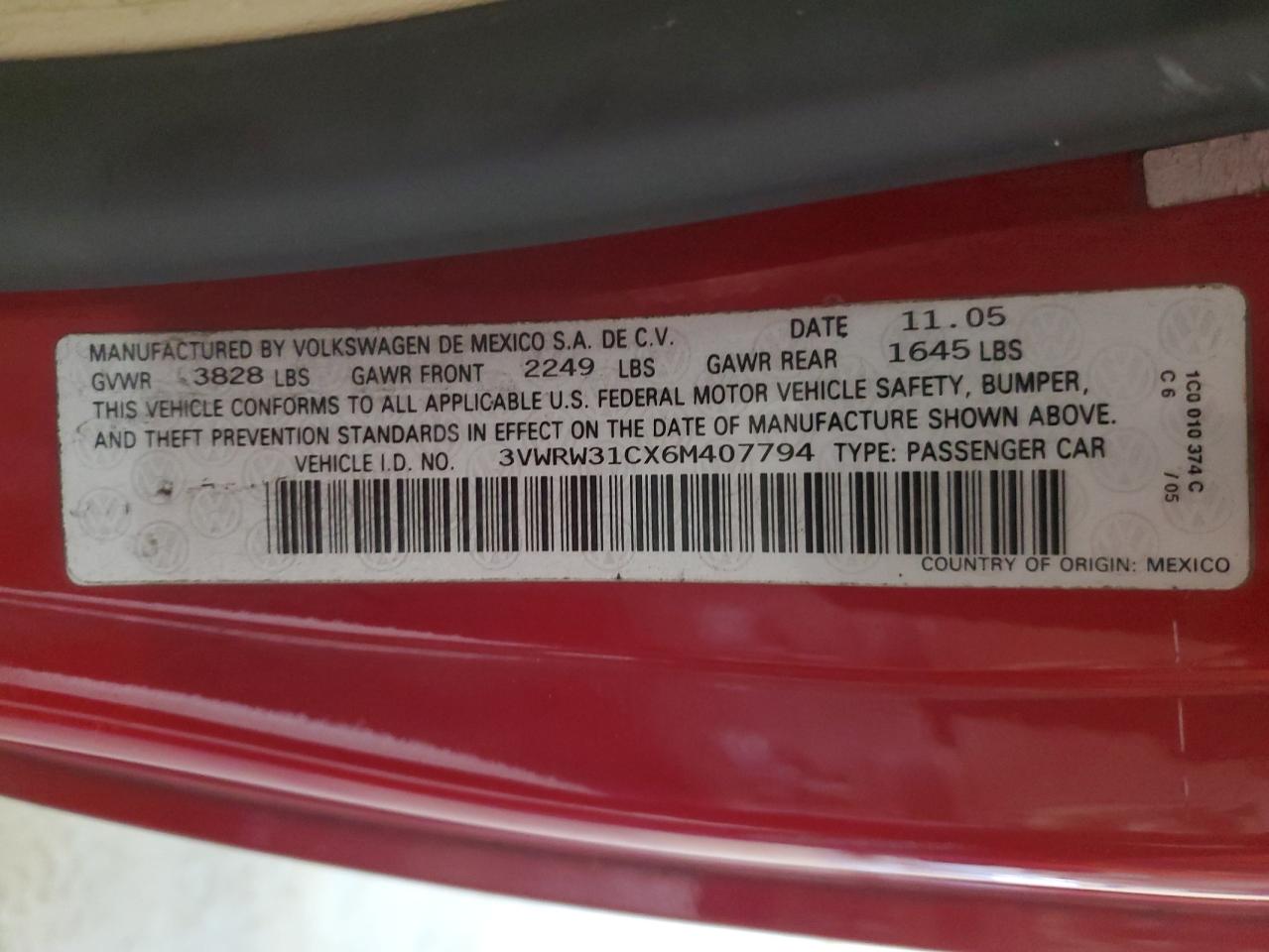 2006 Volkswagen New Beetle 2.5L Option Package 1 VIN: 3VWRW31CX6M407794 Lot: 91699685