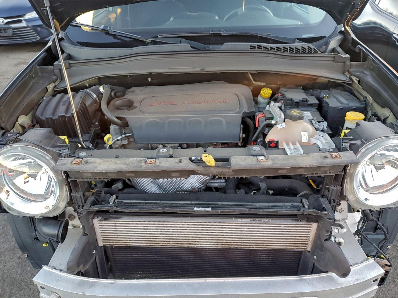 2016 Jeep Renegade Latitude VIN: ZACCJBBT9GPD31659 Lot: 93254825