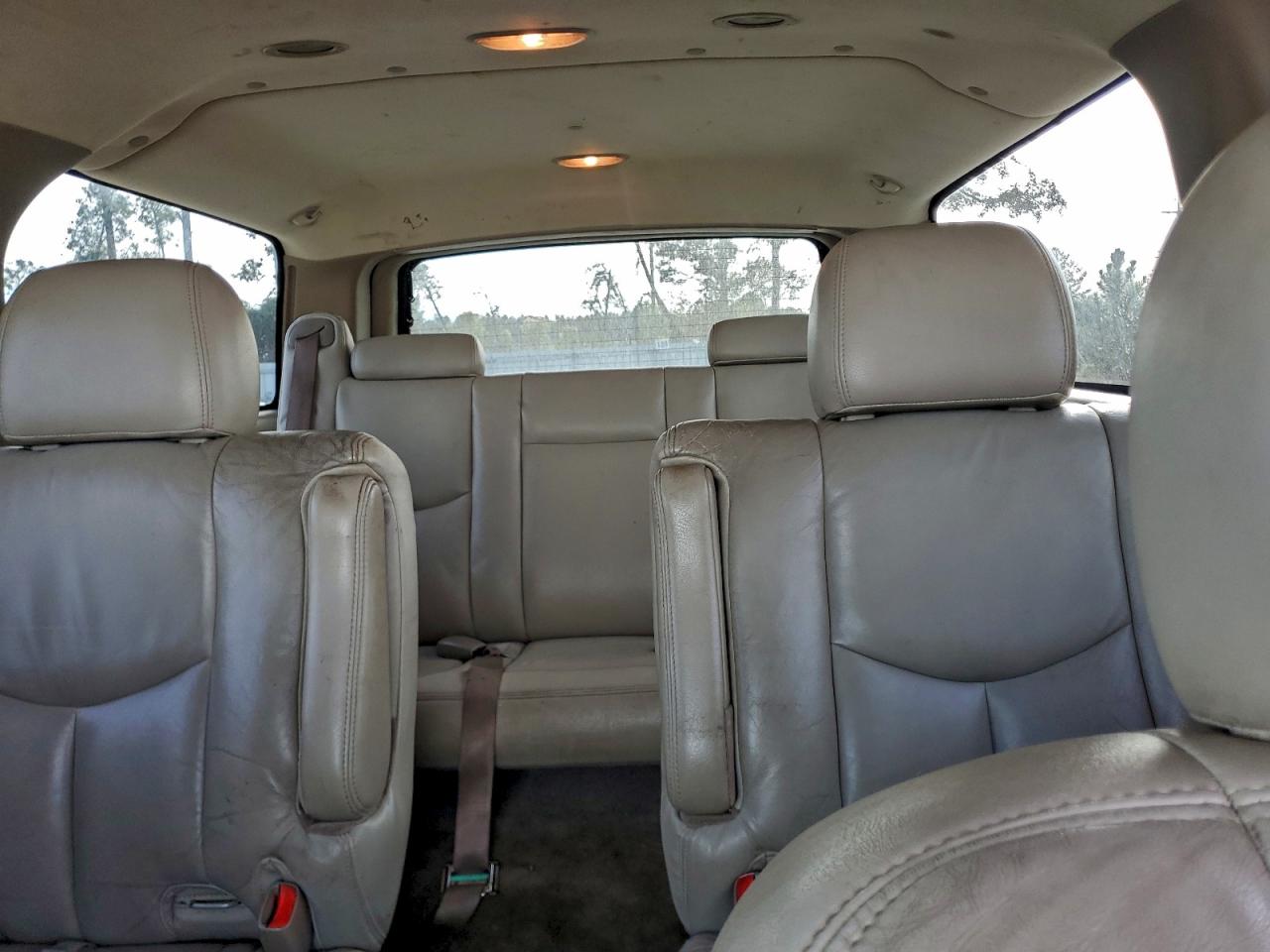 2004 Chevrolet Suburban C1500 VIN: 1GNEC16Z04J237250 Lot: 94164565