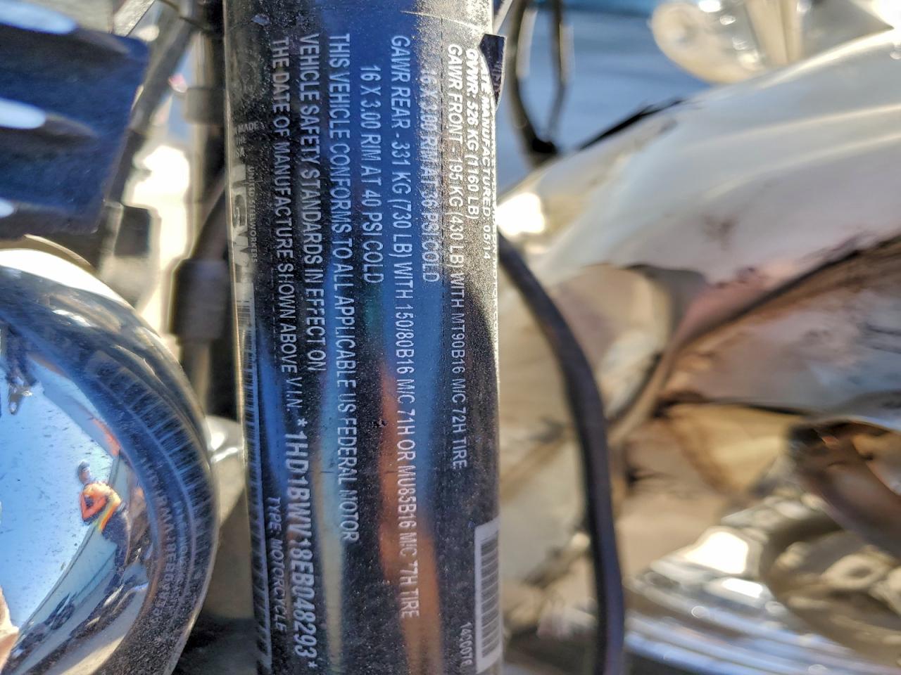 2014 Harley-Davidson Flstc Heritage Softail Classic VIN: 1HD1BWV18EB048293 Lot: 92443925