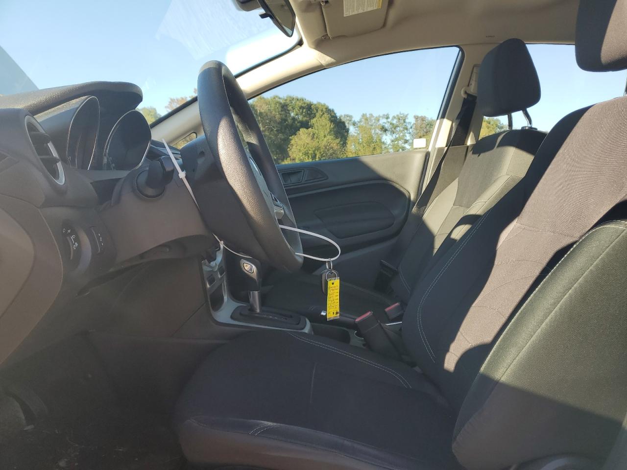 2019 Ford Fiesta Se VIN: 3FADP4BJ8KM161633 Lot: 90999895