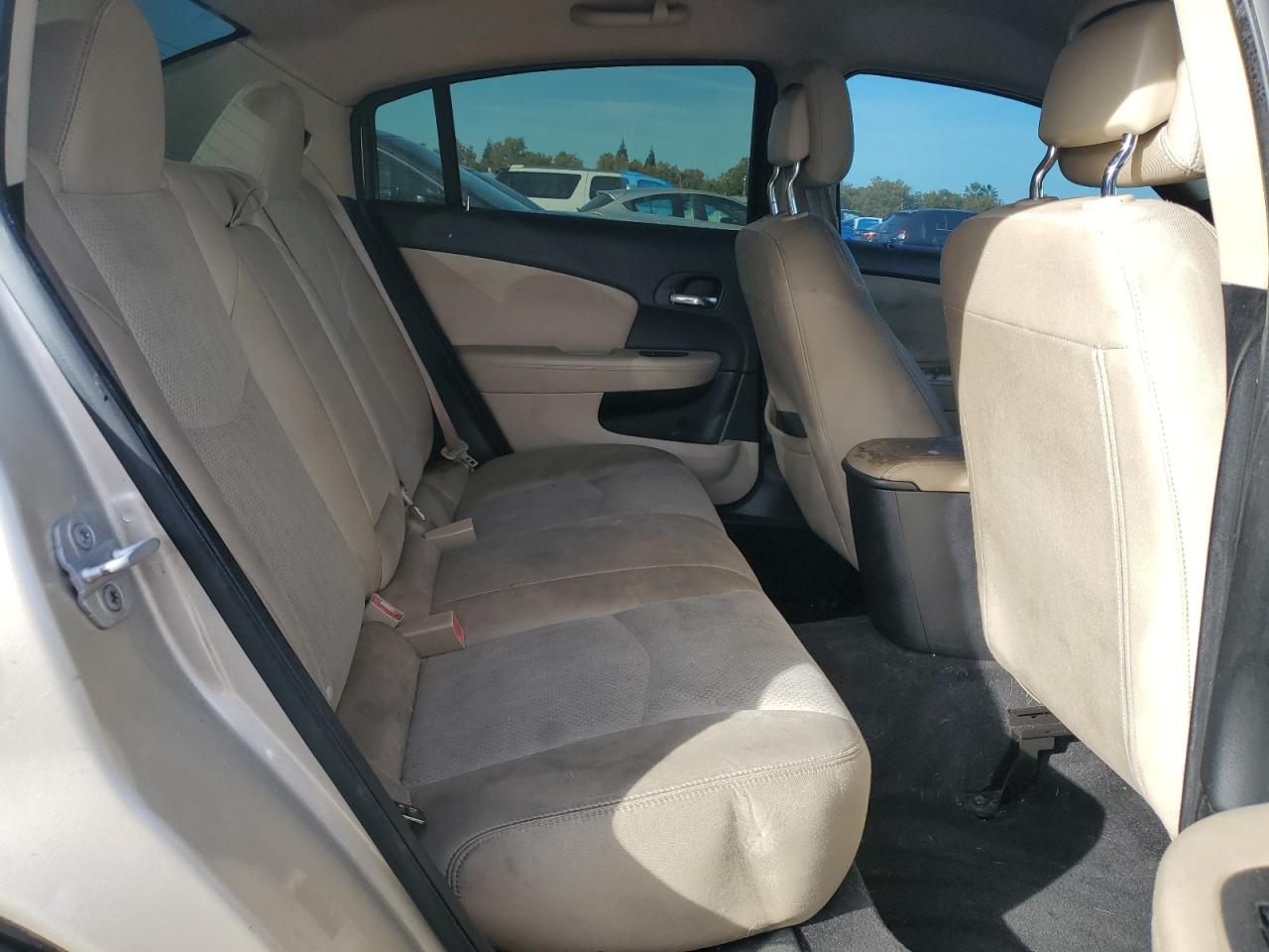 2013 Chrysler 200 Lx VIN: 1C3CCBAB1DN698227 Lot: 92034985