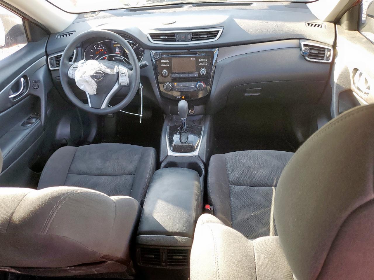 2016 Nissan Rogue S VIN: KNMAT2MT8GP670330 Lot: 92411105