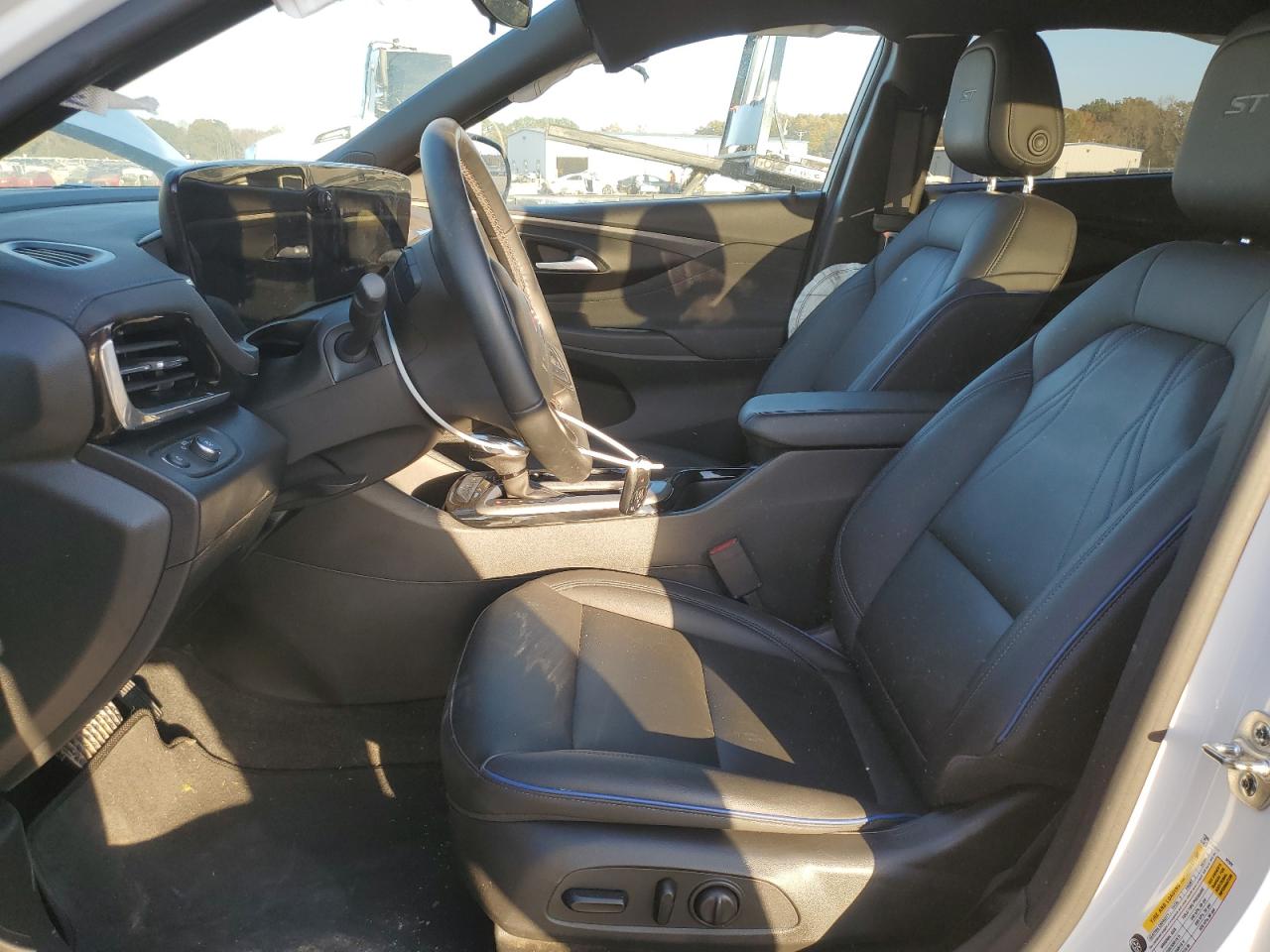 2024 Buick Envista Sport Touring VIN: KL47LBE22RB123841 Lot: 92459335