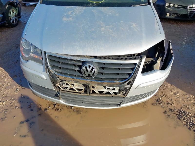 2010 VOLKSWAGEN TOURAN 1.9 TDI MATCH 5DR