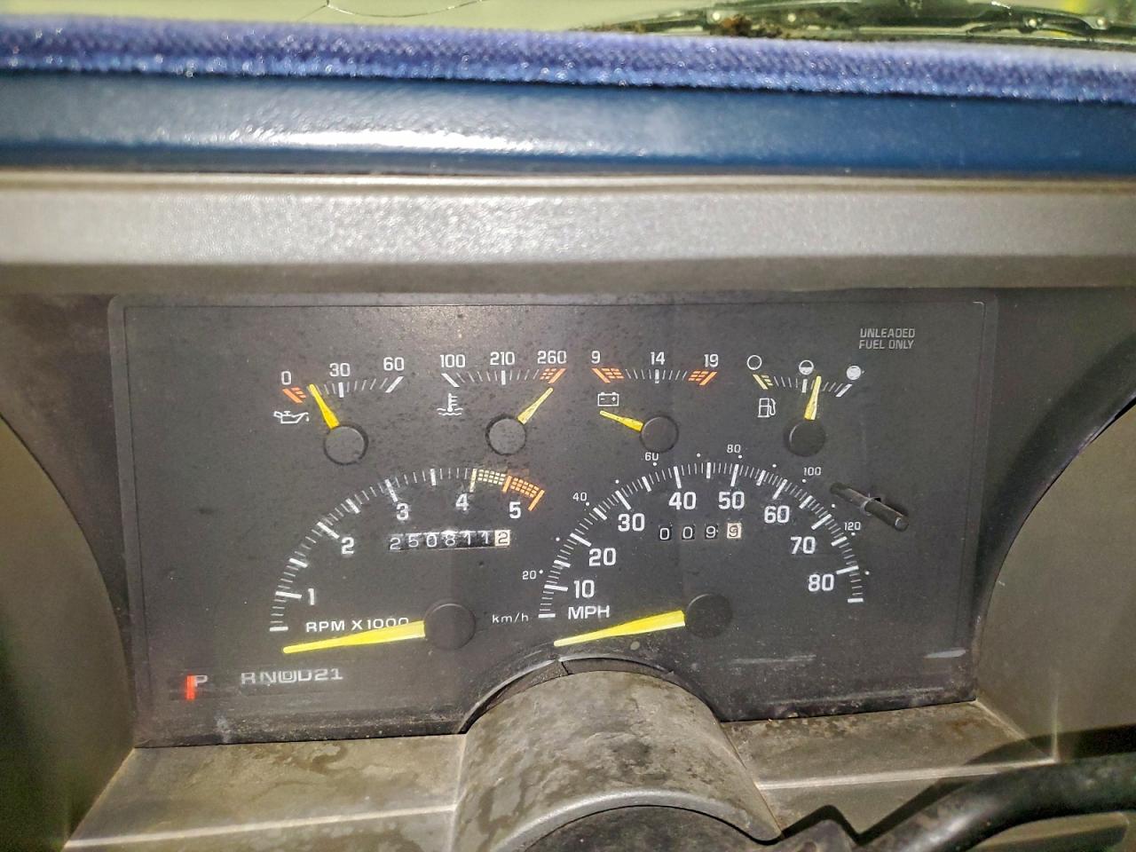 1993 Chevrolet Suburban K1500 VIN: 1GNFK16K3PJ344968 Lot: 93314935