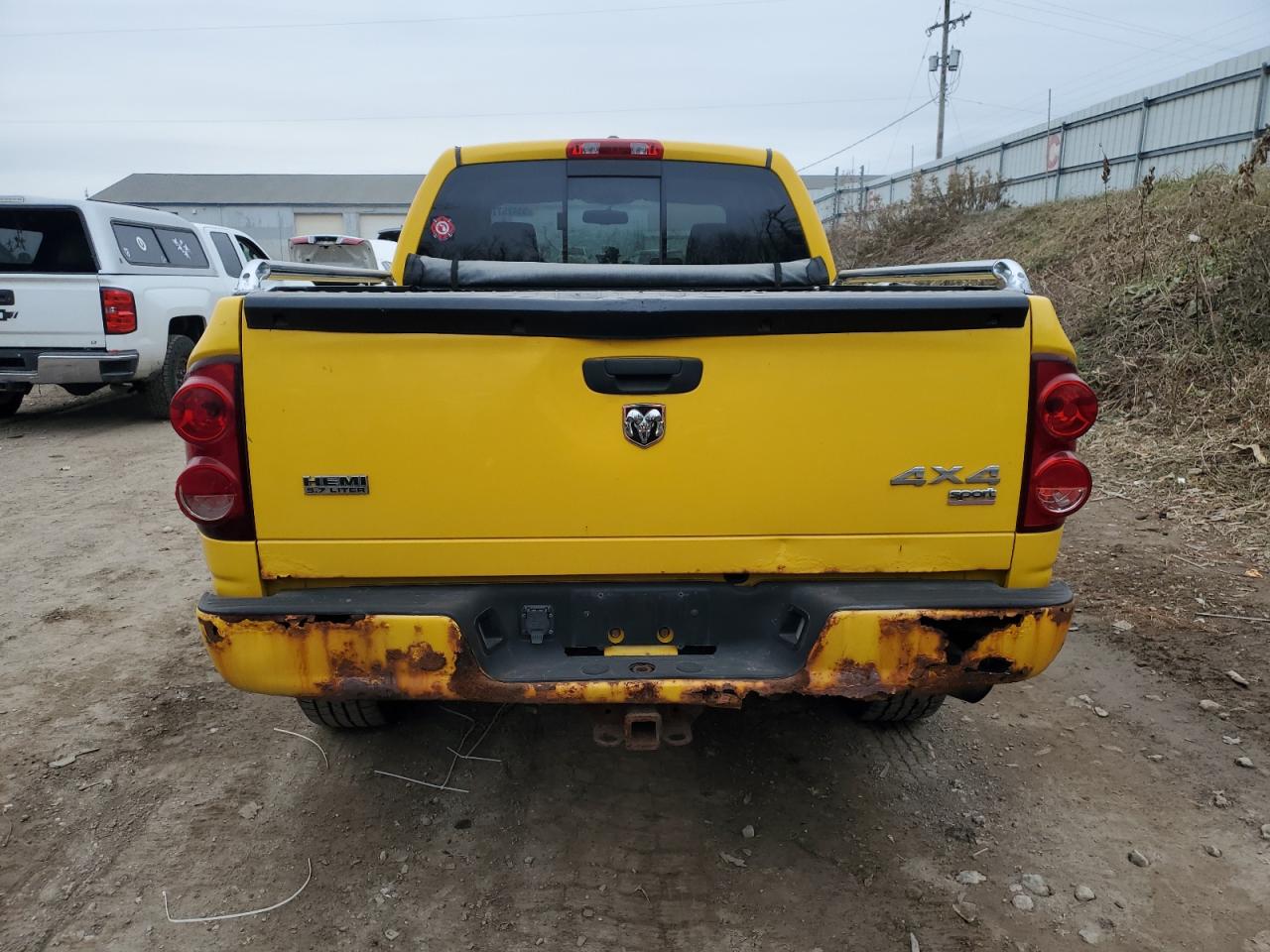 2008 Dodge Ram 1500 St VIN: 1D7HU18268S566382 Lot: 93425775